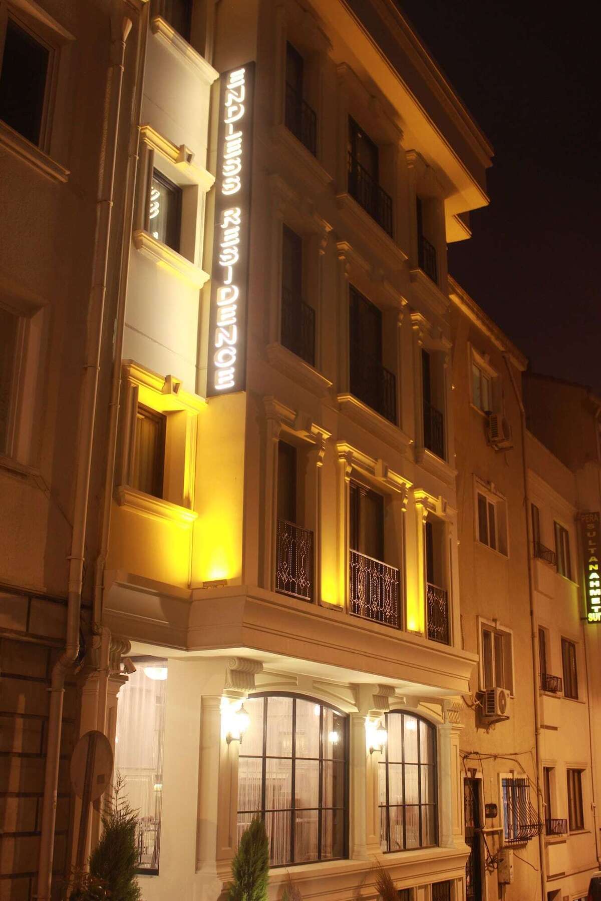 Endless Comfort Hotel Taksim Istanbul Exterior photo